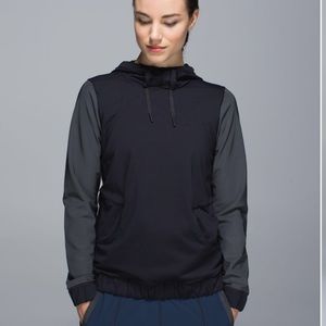 Lululemon Fleet Street Black Hoodie Reflective Sleeves Ponytail Window